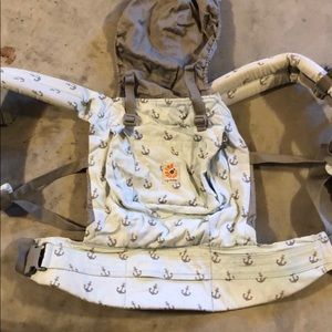 ergo baby carrier anchors